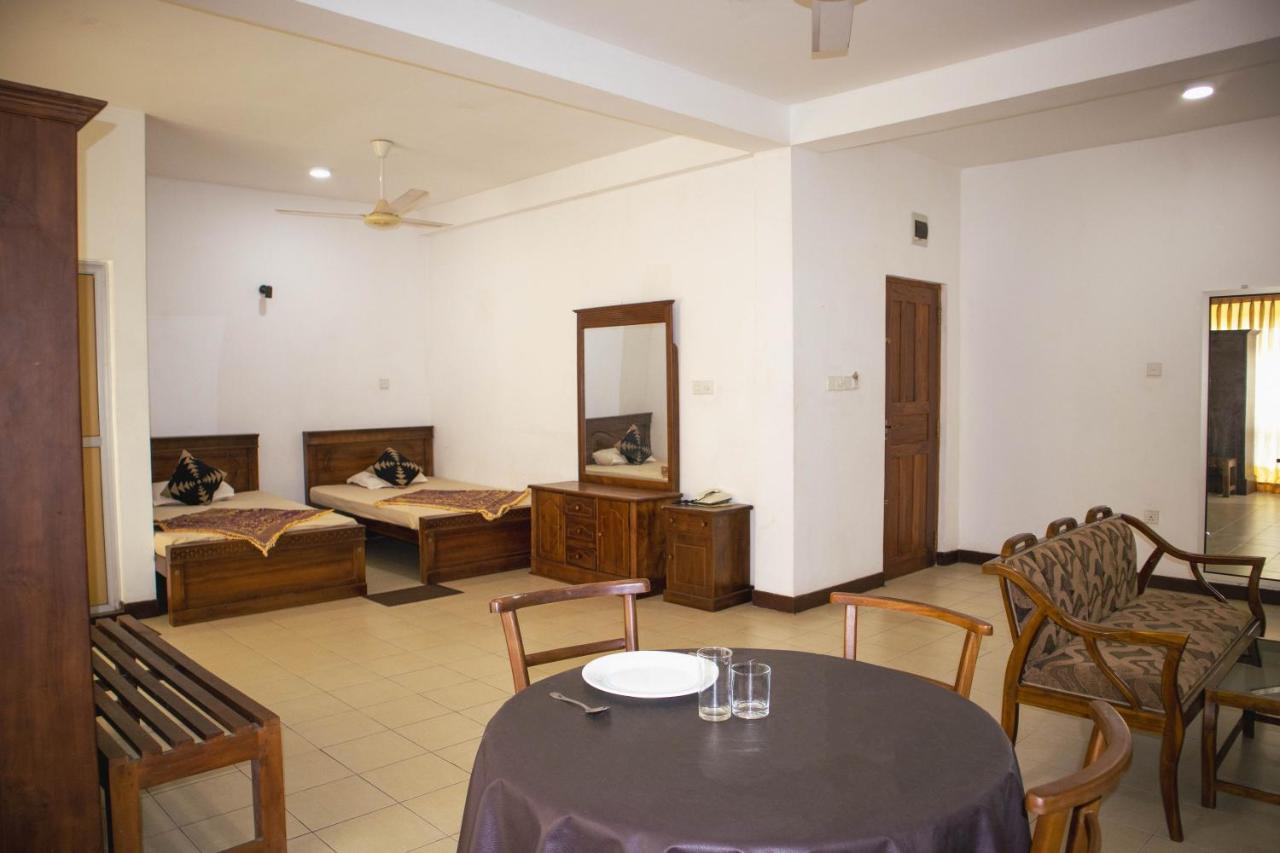 Chamaya Holiday Inn Balangoda Zewnętrze zdjęcie